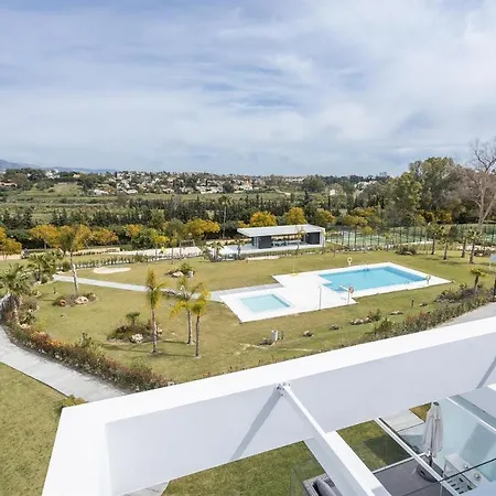 New Penthouse In Marbella בית נופש אסטפונה